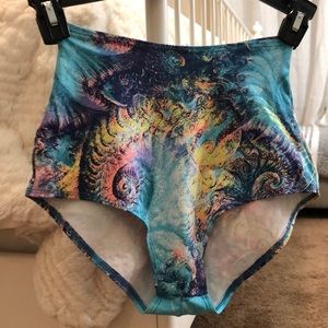 Trippy bottoms